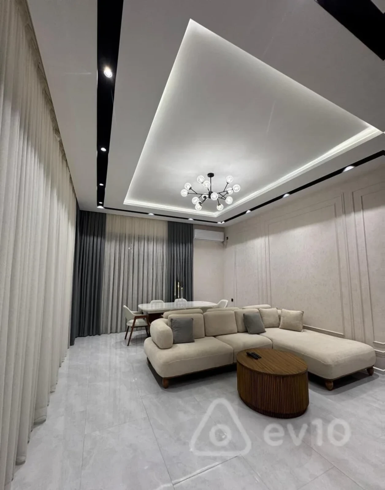 Satılır 4 otaqlı həyət evi 160 m²