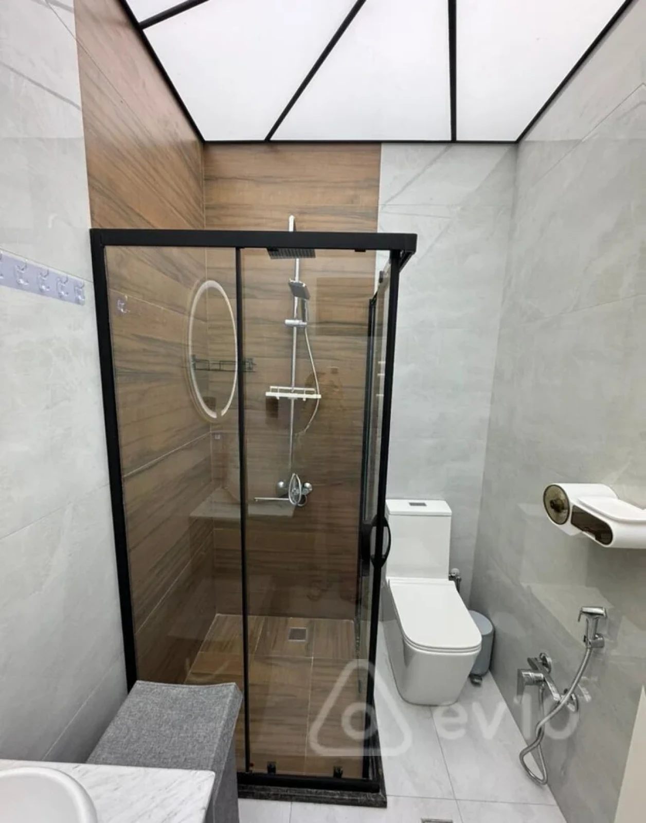 Satılır 4 otaqlı həyət evi 160 m²