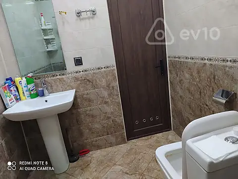 Kirayə verilir 1 otaqlı köhnə tikili 44 m²