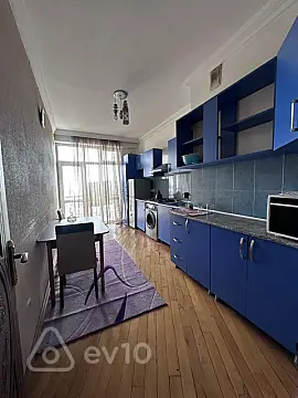 Kirayə verilir 2 otaqlı yeni tikili 90 m²