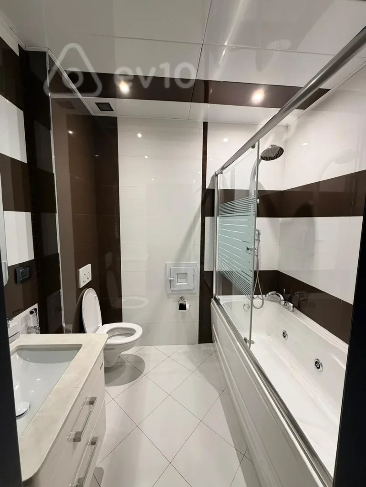 Satılır 4 otaqlı yeni tikili 147 m²