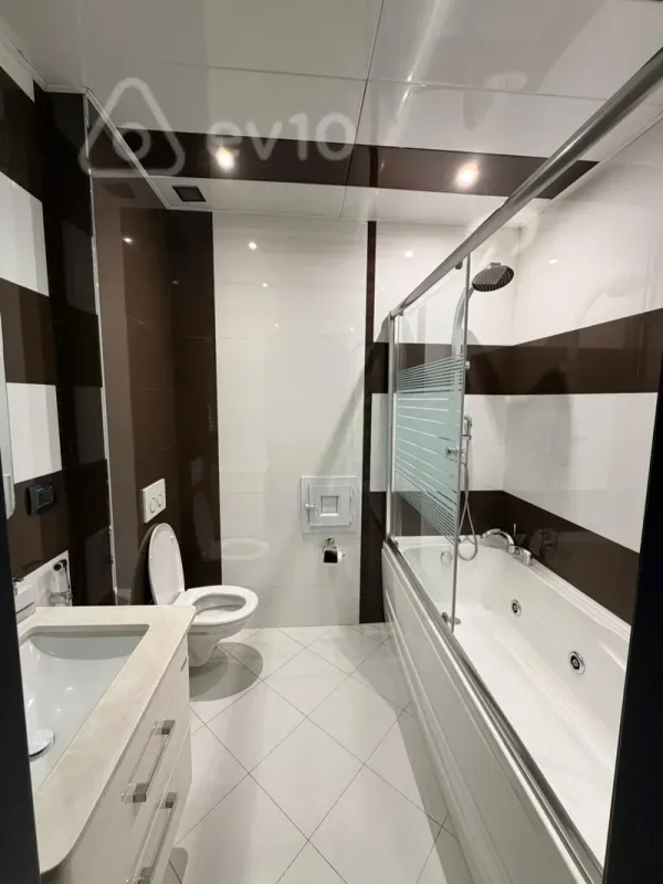 Satılır 4 otaqlı yeni tikili 147 m²