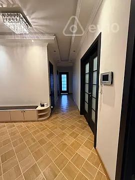 Satılır 4 otaqlı yeni tikili 147 m²