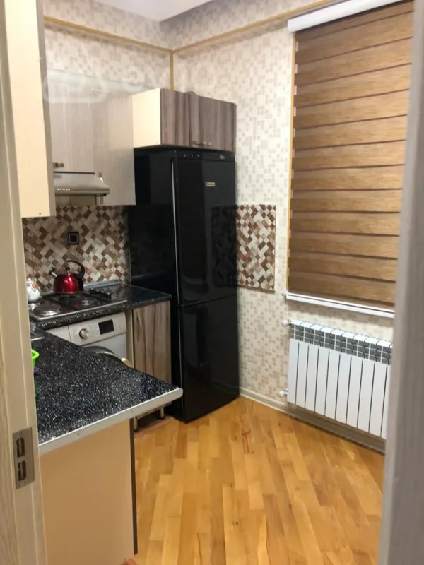 Kirayə verilir 2 otaqlı yeni tikili 50 m²