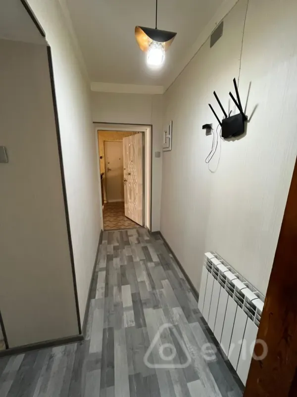 Kirayə verilir 2 otaqlı köhnə tikili 55 m²