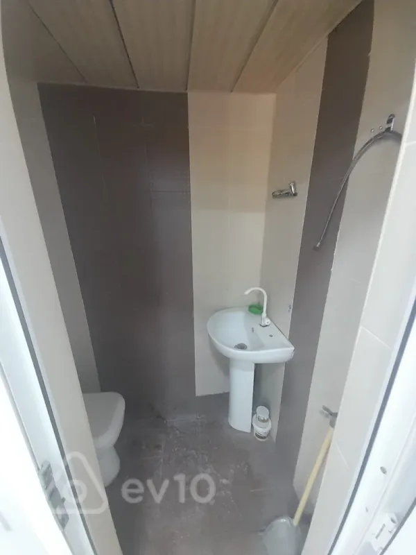 Kirayə verilir mənzil 40 m²