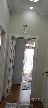 Kirayə verilir 2 otaqlı yeni tikili 50 m²