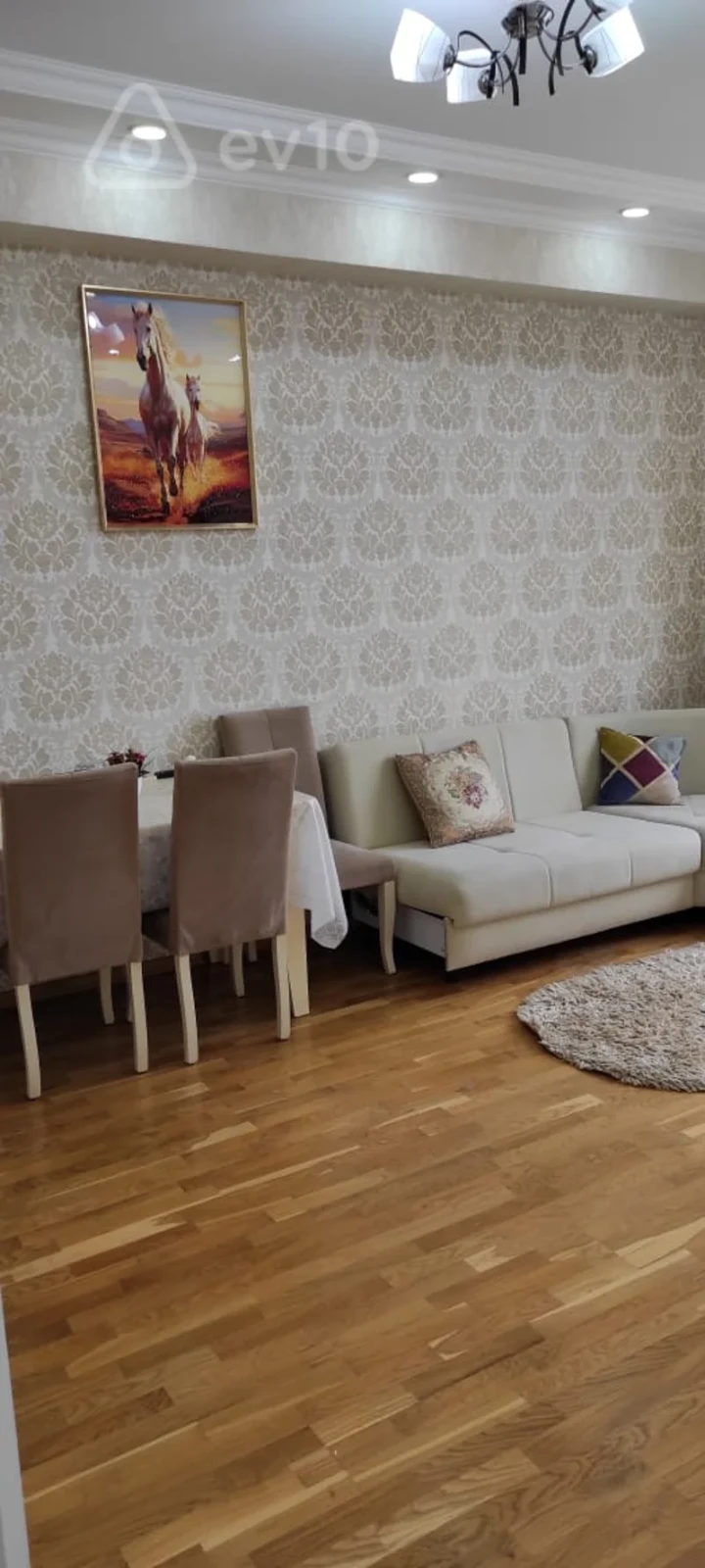 Kirayə verilir 2 otaqlı yeni tikili 50 m²