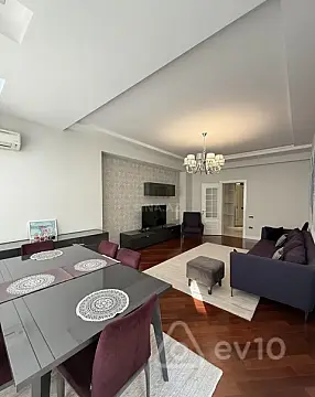 Satılır 3 otaqlı yeni tikili 143 m²