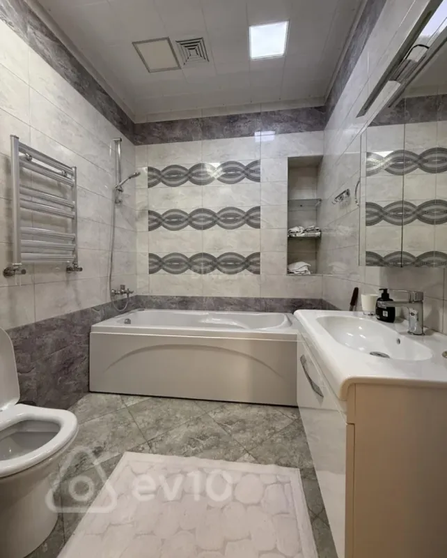 Satılır 3 otaqlı yeni tikili 143 m²