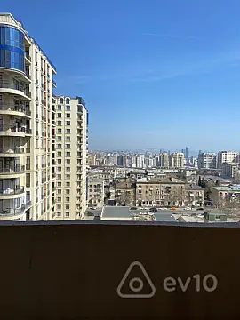 Satılır 3 otaqlı yeni tikili 143 m²
