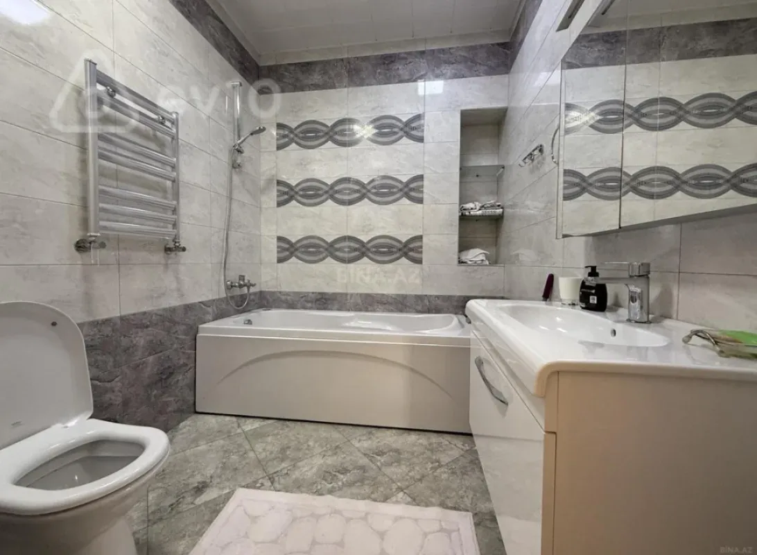 Satılır 3 otaqlı yeni tikili 143 m²