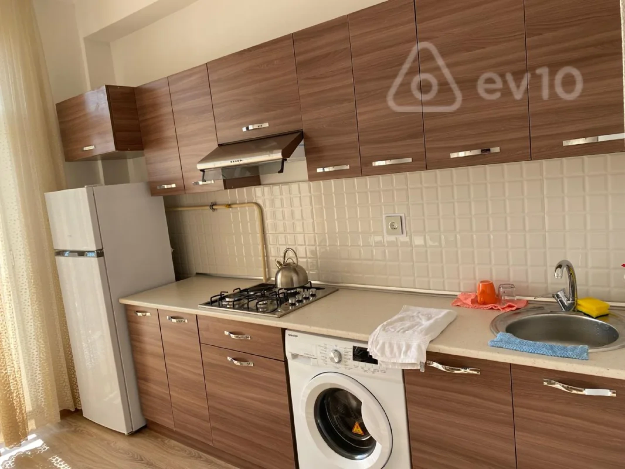 Kirayə verilir 2 otaqlı yeni tikili 76 m²
