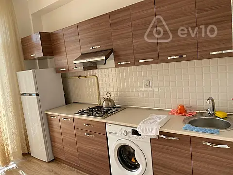 Kirayə verilir 2 otaqlı yeni tikili 76 m²