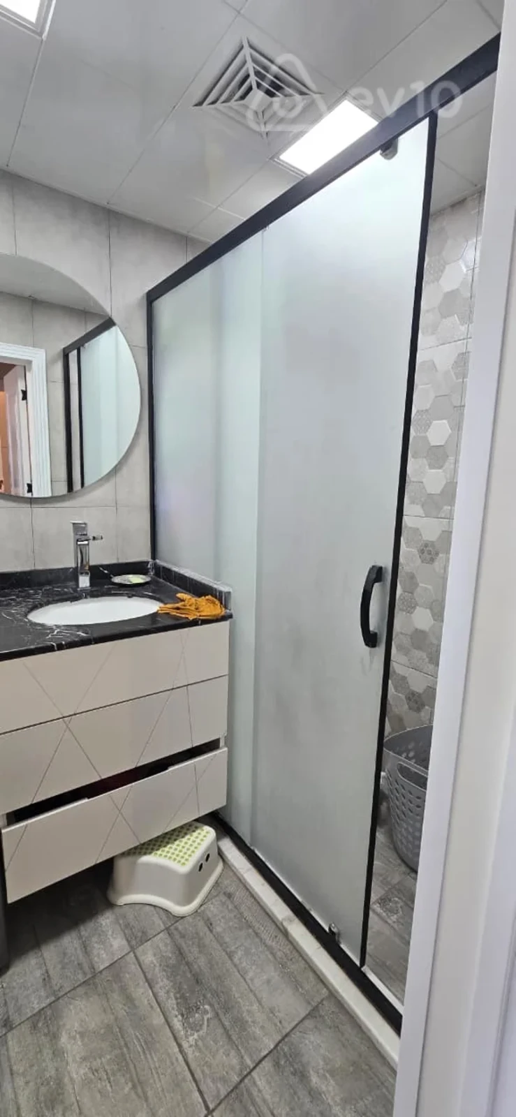 Satılır 3 otaqlı köhnə tikili 70 m²
