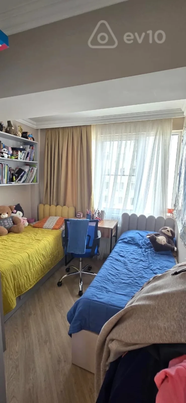 Satılır 3 otaqlı köhnə tikili 70 m²