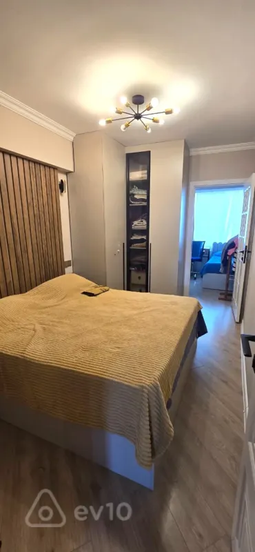 Satılır 3 otaqlı köhnə tikili 70 m²