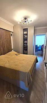 Satılır 3 otaqlı köhnə tikili 70 m²