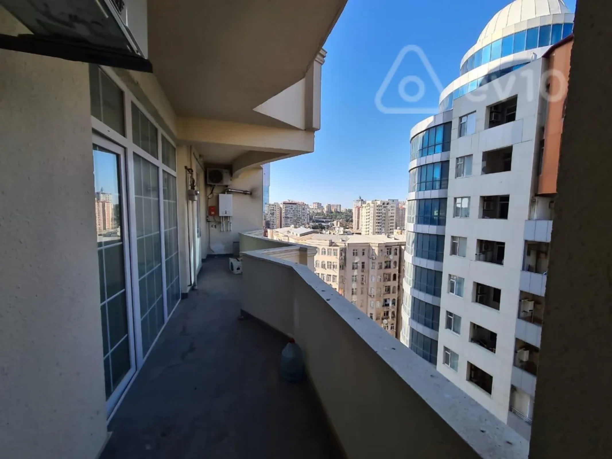 Kirayə verilir 3 otaqlı yeni tikili 110 m²