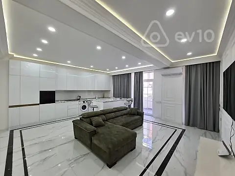 Kirayə verilir 3 otaqlı yeni tikili 110 m²