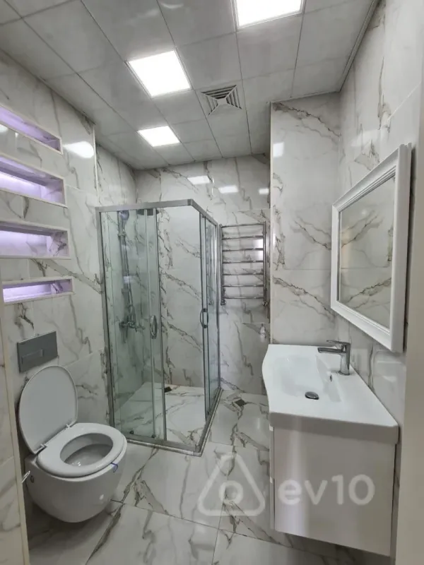 Kirayə verilir 3 otaqlı yeni tikili 110 m²