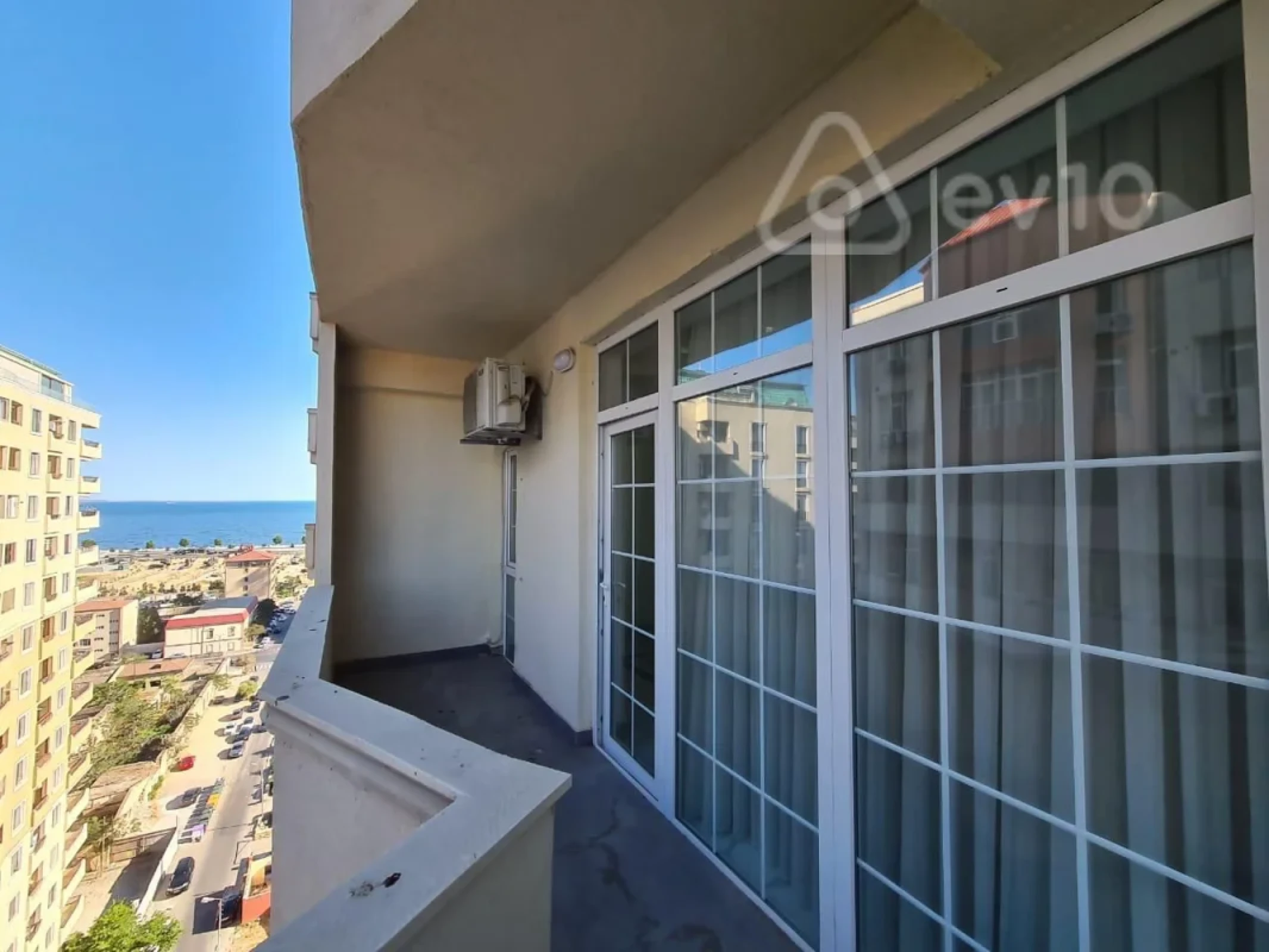 Kirayə verilir 3 otaqlı yeni tikili 110 m²