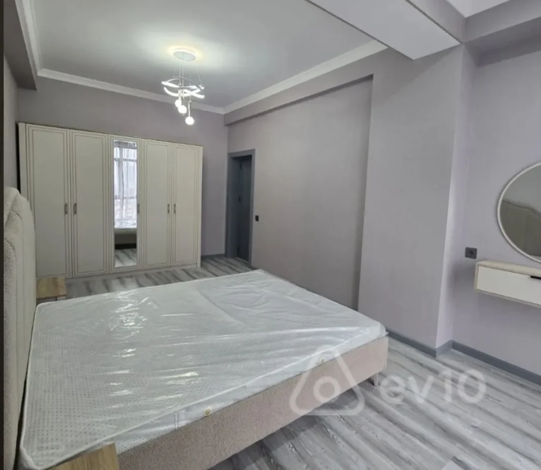 Kirayə verilir 2 otaqlı yeni tikili 65 m²