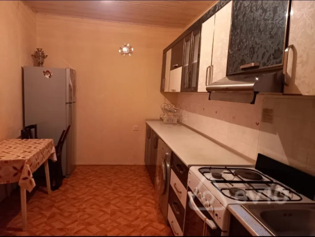 Kirayə verilir 3 otaqlı həyət evi 71 m²
