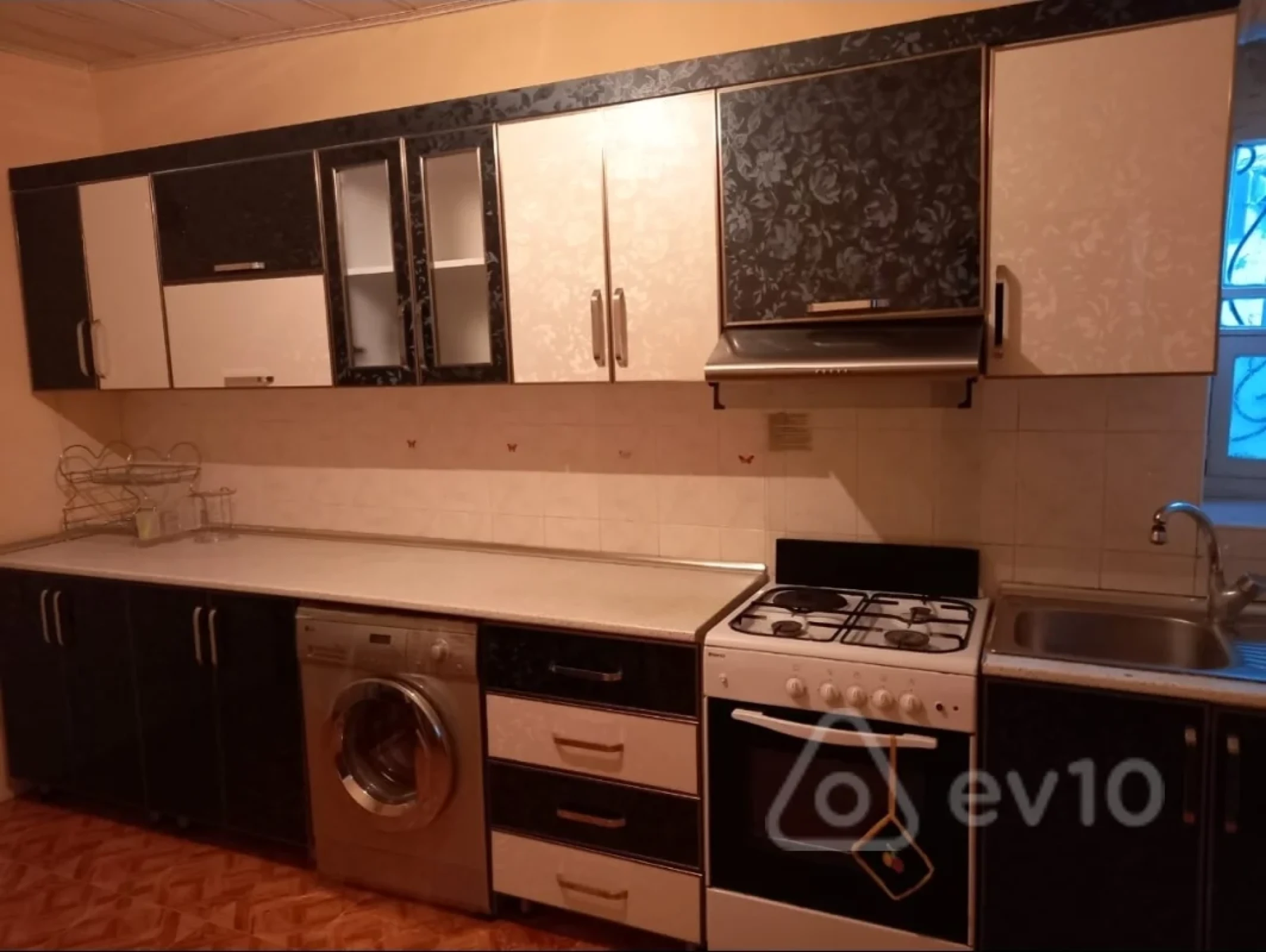 Kirayə verilir 3 otaqlı həyət evi 71 m²