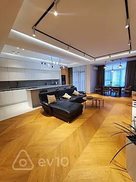 Kirayə verilir 3 otaqlı yeni tikili 170 m²