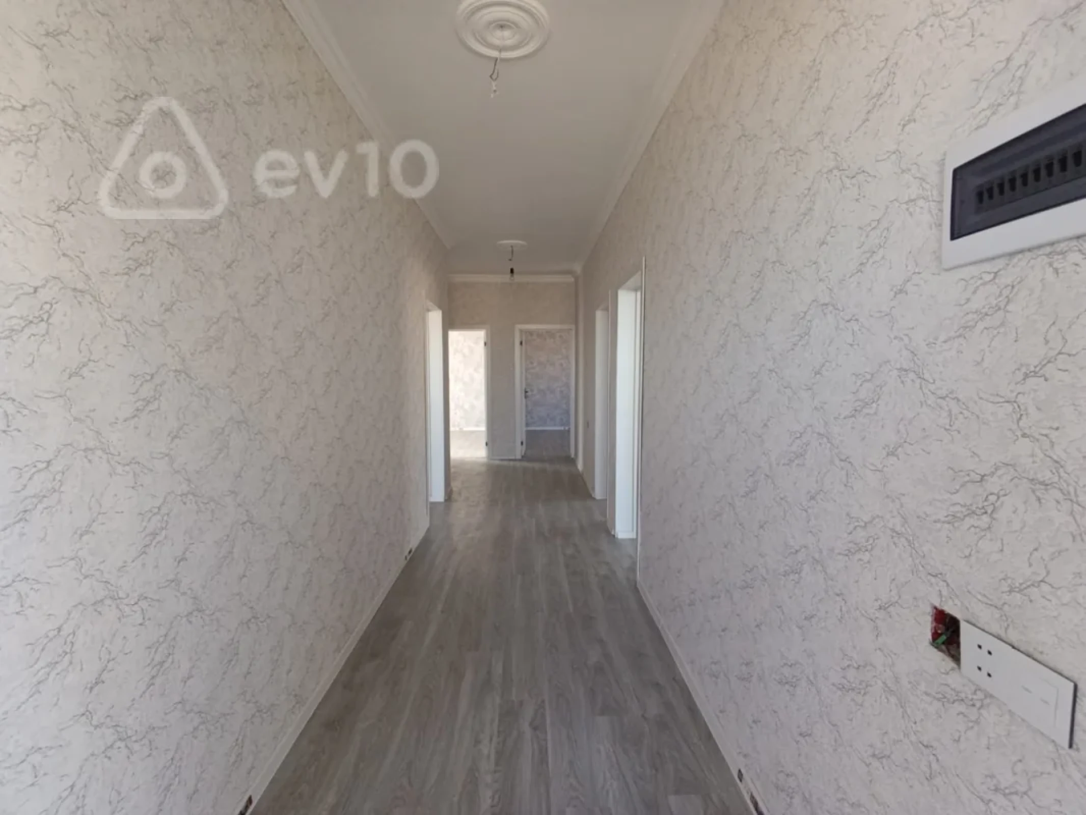Satılır 4 otaqlı həyət evi 125 m²