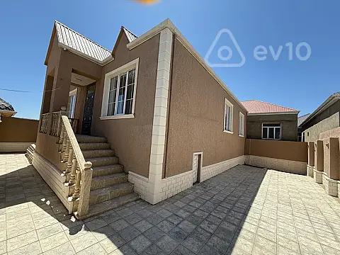 Satılır 4 otaqlı həyət evi 125 m²