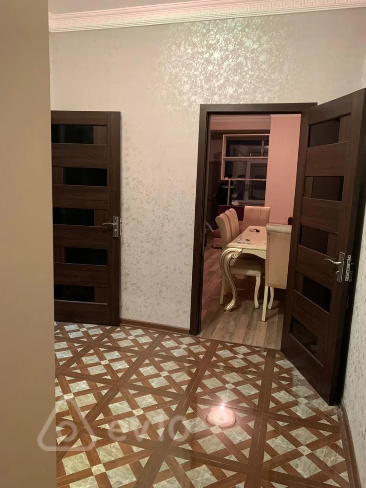 Kirayə verilir 3 otaqlı yeni tikili 70 m²