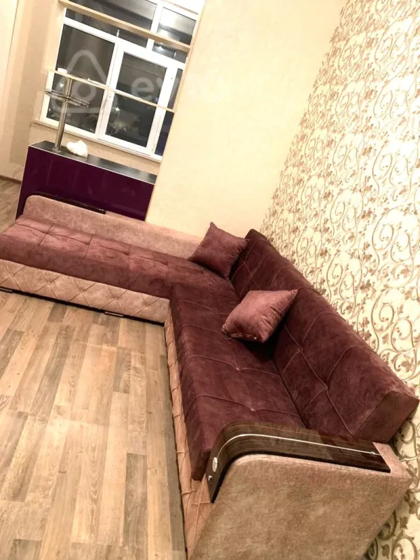 Kirayə verilir 3 otaqlı yeni tikili 70 m²