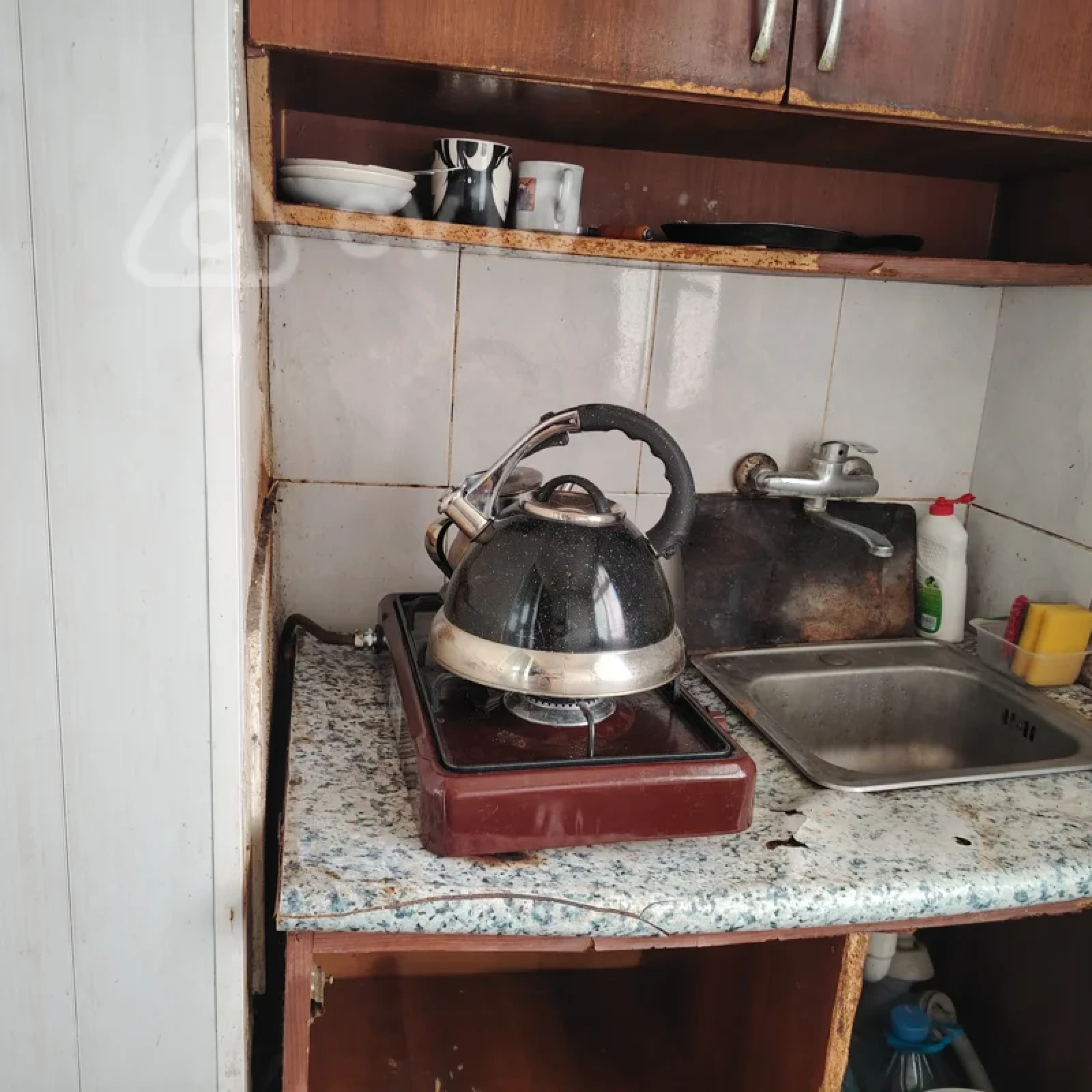 Kirayə verilir 1 otaqlı köhnə tikili 28 m²