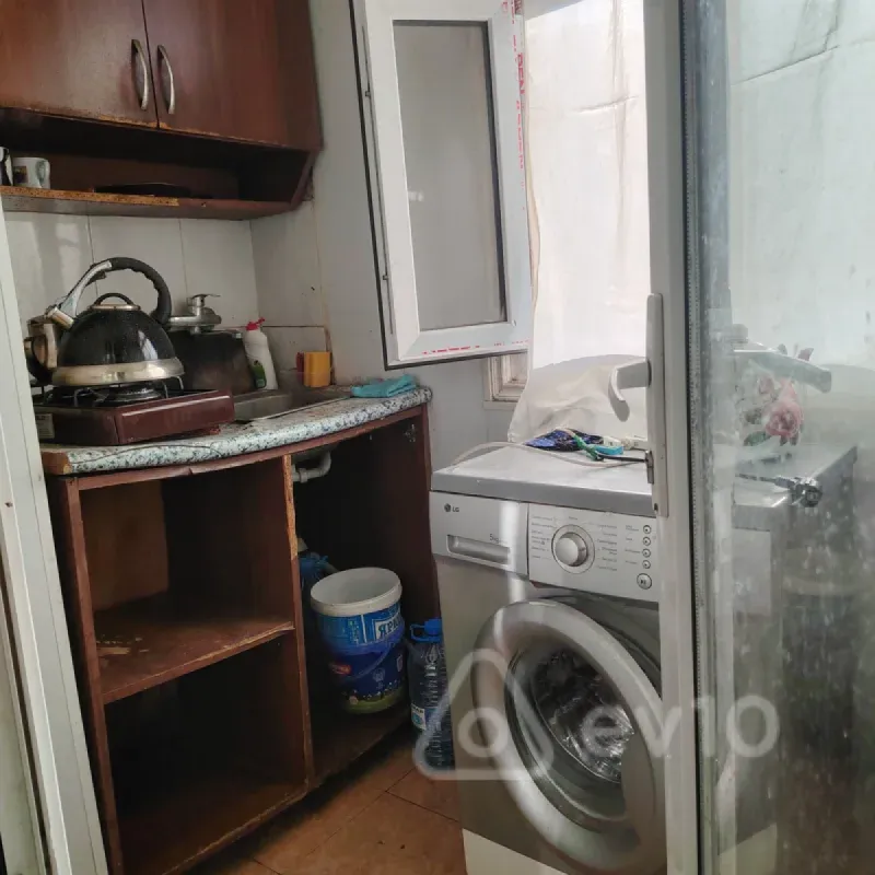 Kirayə verilir 1 otaqlı köhnə tikili 28 m²