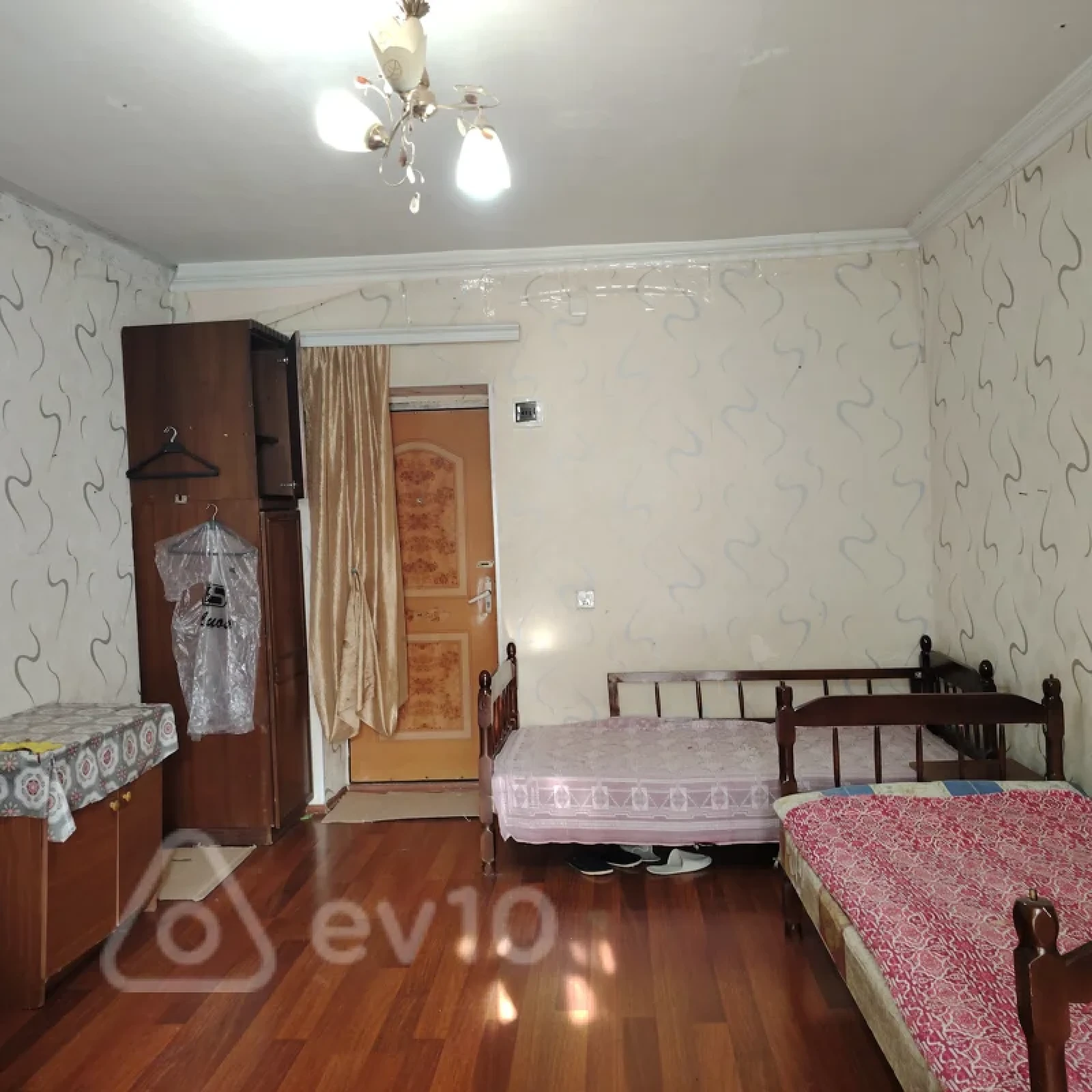 Kirayə verilir 1 otaqlı köhnə tikili 28 m²