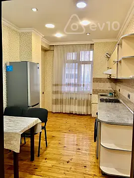 Satılır 3 otaqlı yeni tikili 106 m²