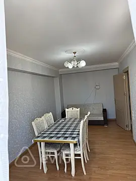 Kirayə verilir 2 otaqlı köhnə tikili 40 m²