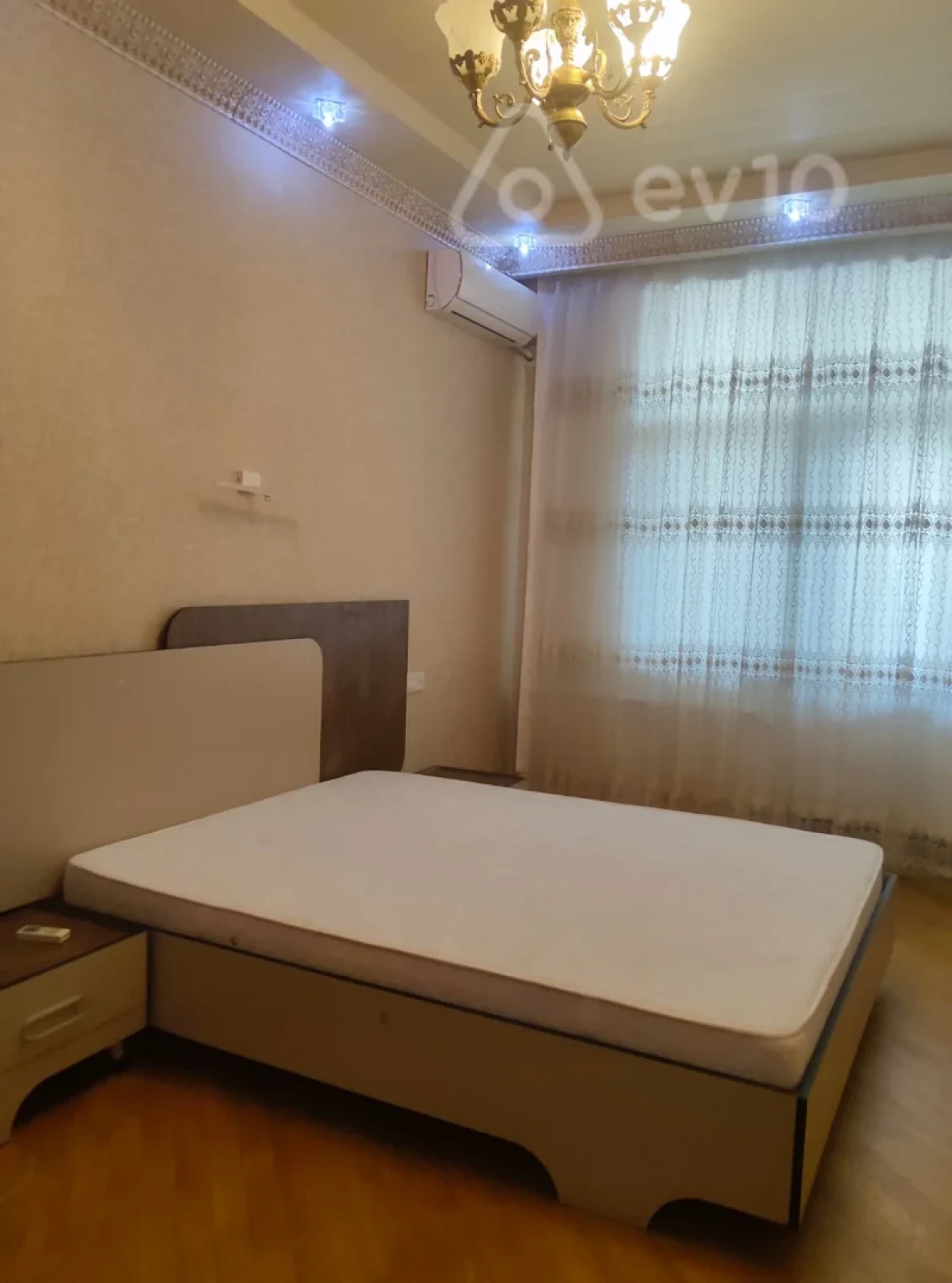 Kirayə verilir 2 otaqlı yeni tikili 90 m²