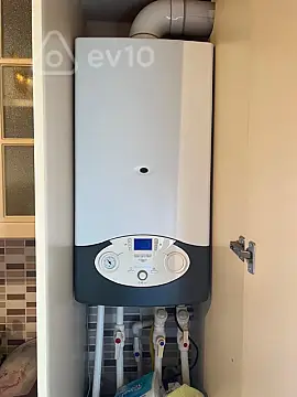 Kirayə verilir 3 otaqlı yeni tikili 65 m²