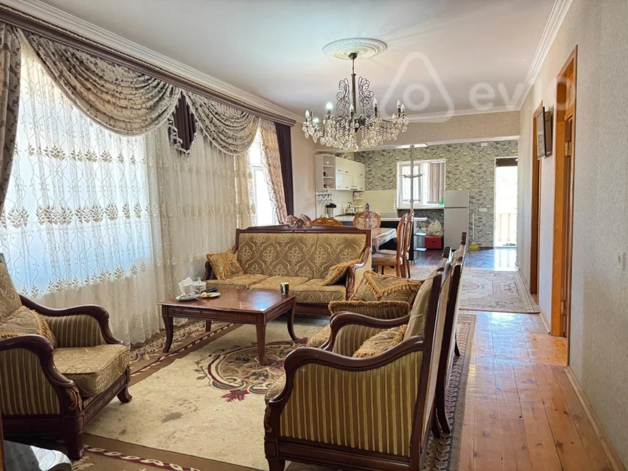 Satılır 5 otaqlı həyət evi 120 m²