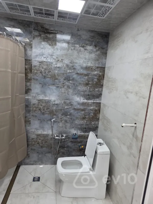 Kirayə verilir 2 otaqlı yeni tikili 55 m²