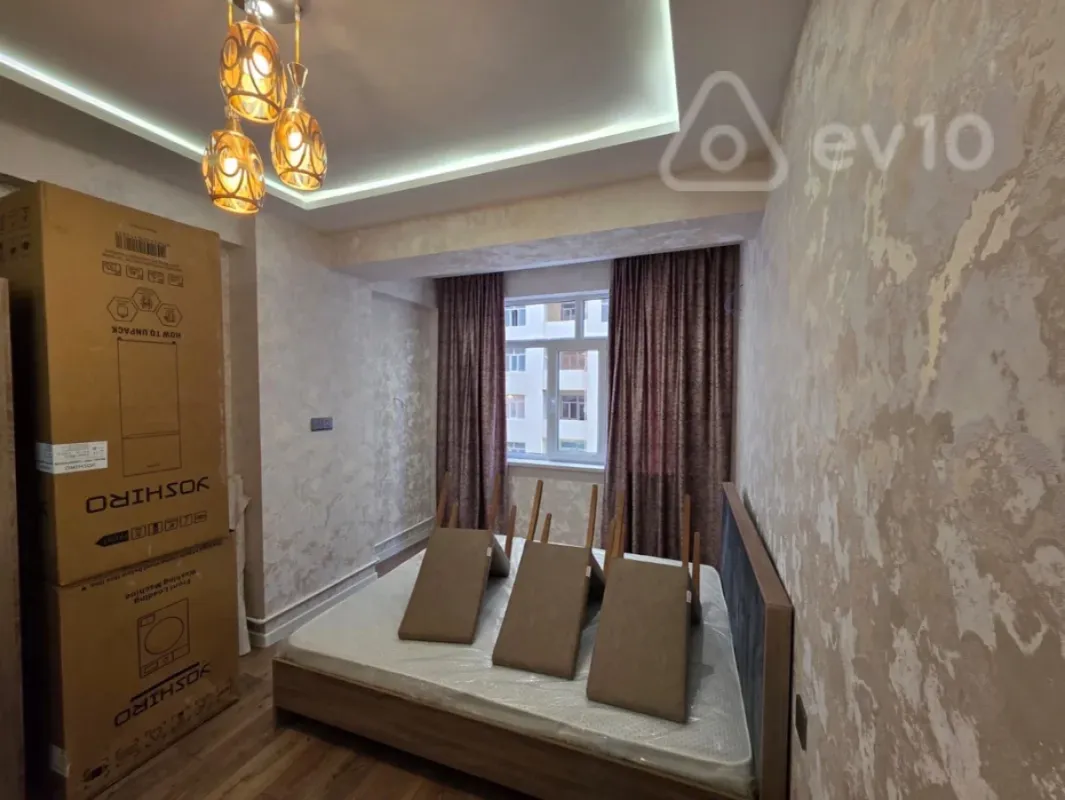 Kirayə verilir 2 otaqlı yeni tikili 55 m²