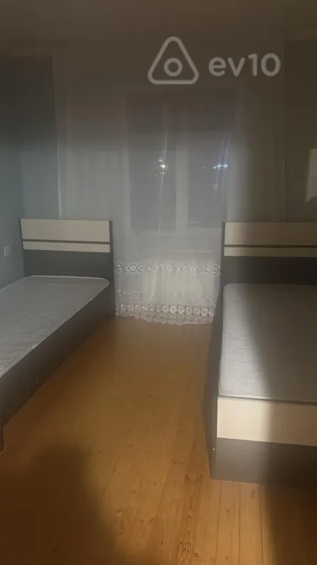 Kirayə verilir 3 otaqlı yeni tikili 65 m²