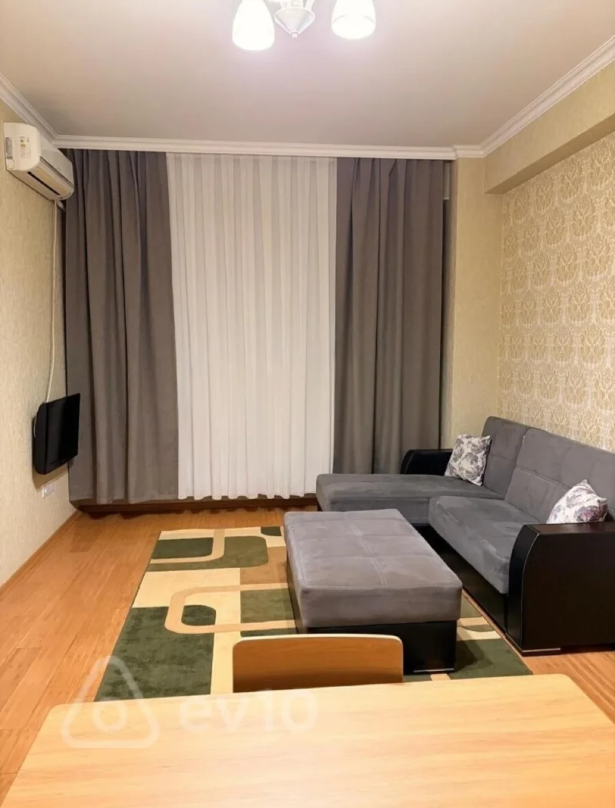 Kirayə verilir 2 otaqlı yeni tikili 60 m²