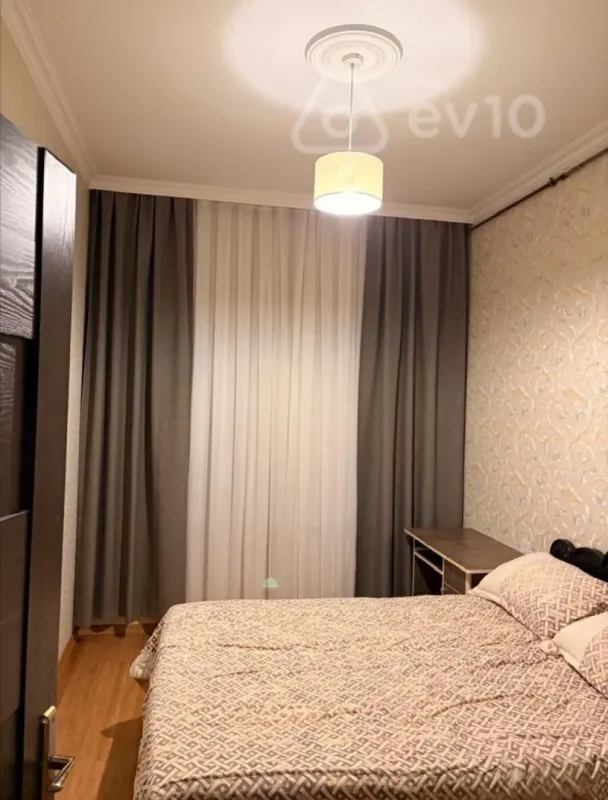Kirayə verilir 2 otaqlı yeni tikili 60 m²