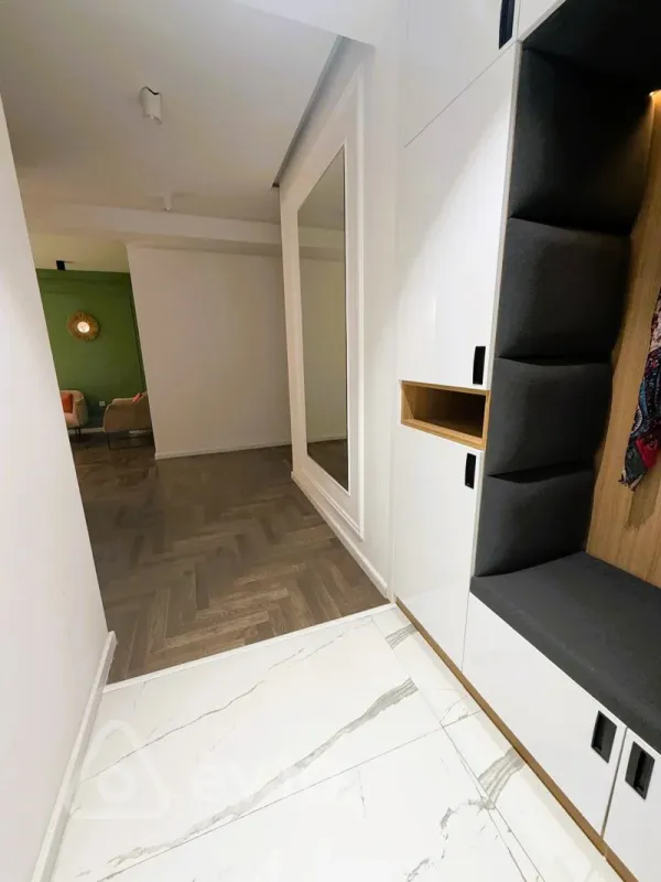 Satılır 3 otaqlı yeni tikili 120 m²