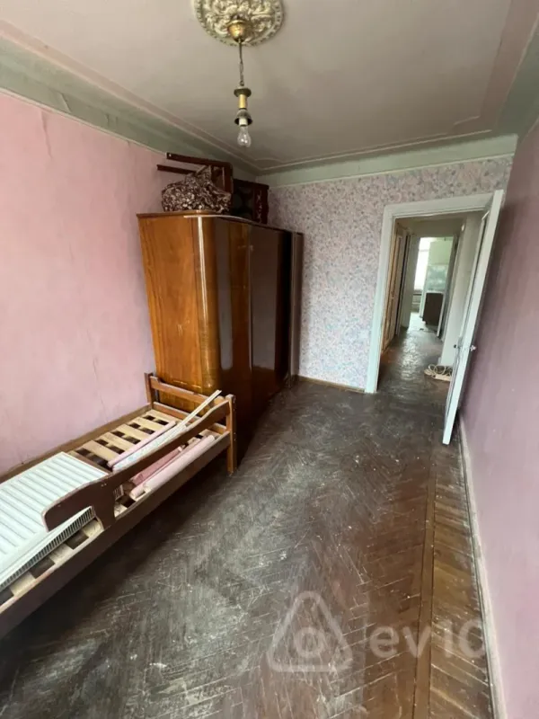 Satılır 3 otaqlı köhnə tikili 68 m²
