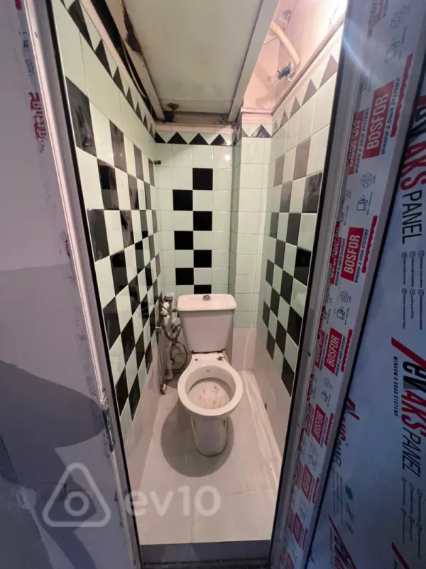 Satılır 3 otaqlı köhnə tikili 68 m²